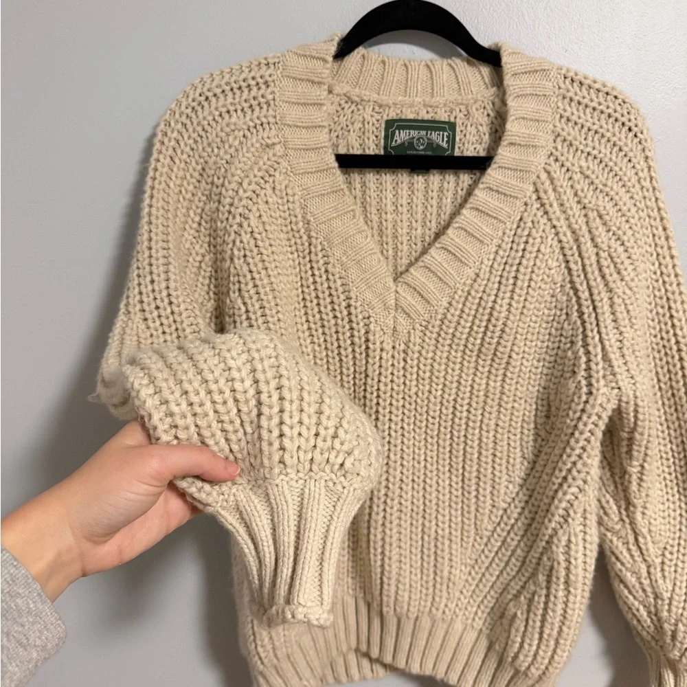 American Eagle Outfitters V-Neck Sweater